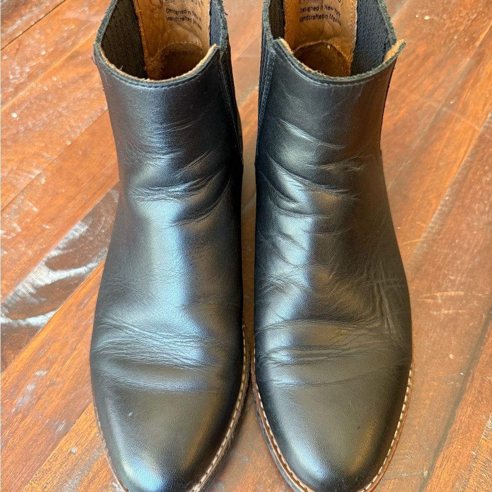 Thursday Dreamer Boots Black size 7